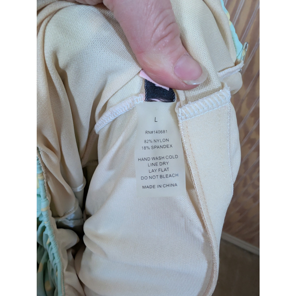 NWOT Women's Unique Vintage Swim One Piece Size L Green Yellow Polka Dot - Picture 6 of 6